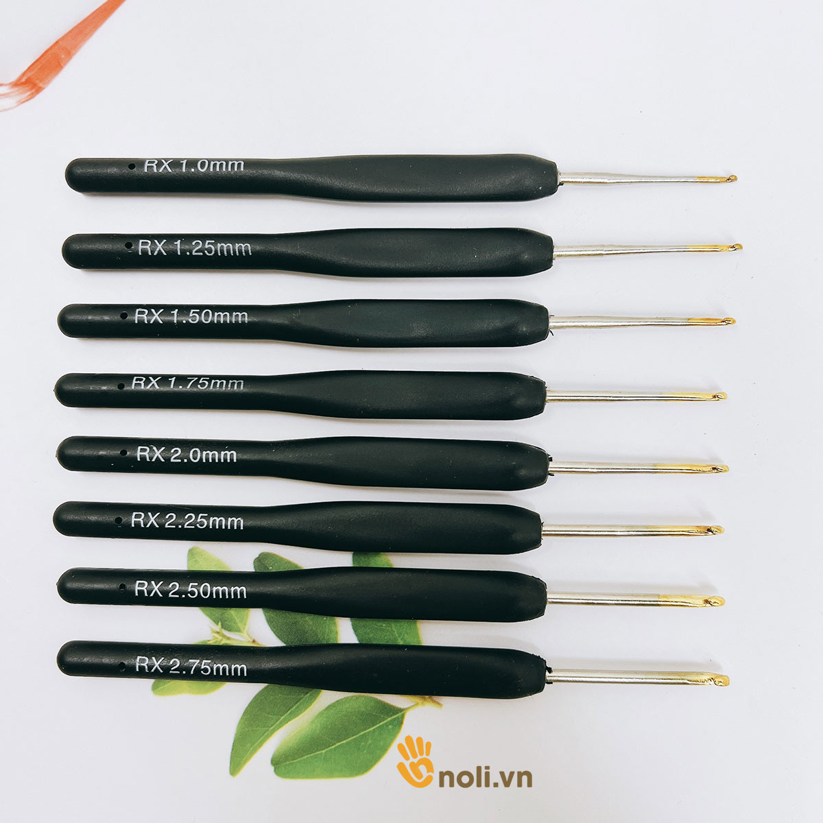 Bộ kim móc cán đen 8 cây - Móc sợi