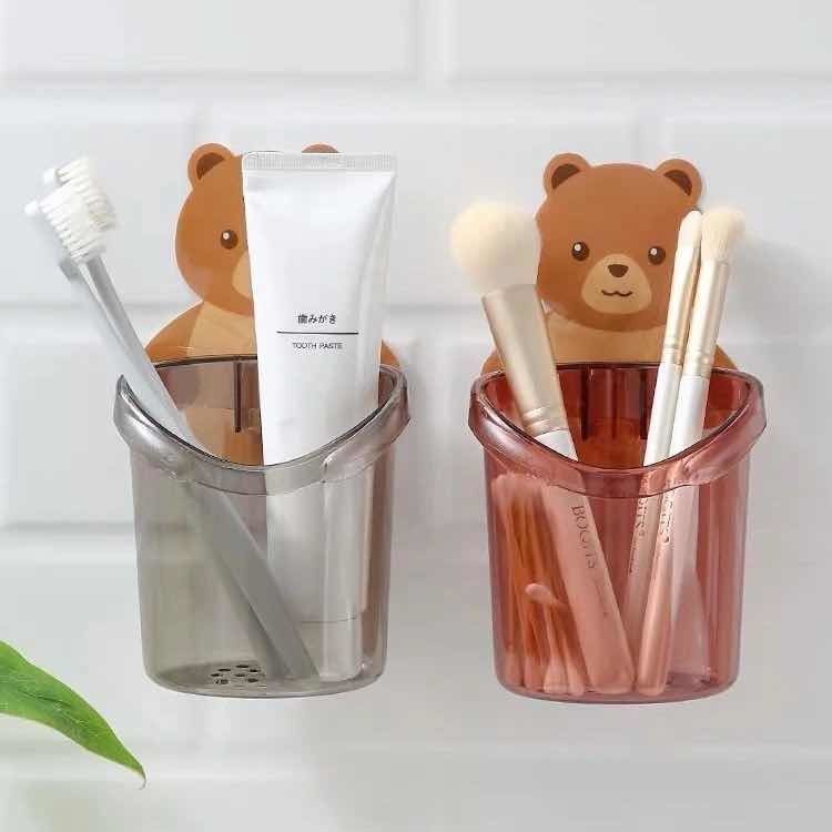 [HCM]Ly Cốc Gấu Đựng Bàn Chải Đánh Răng Dán Tường - Giá Treo Cốc Đựng Vật Dụng Cá Nhân Hình Gấu Dán Tường Nhà Tắm Nhà Vệ Sinh