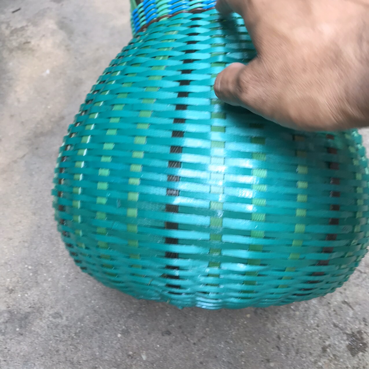 Giỏ đựng cá cỡ nhỡ - Kích thước 30 x 30cm