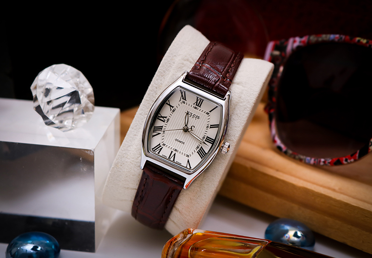 Đồng hồ nữ Julius Hàn Quốc JA-703 cổ điển dây da