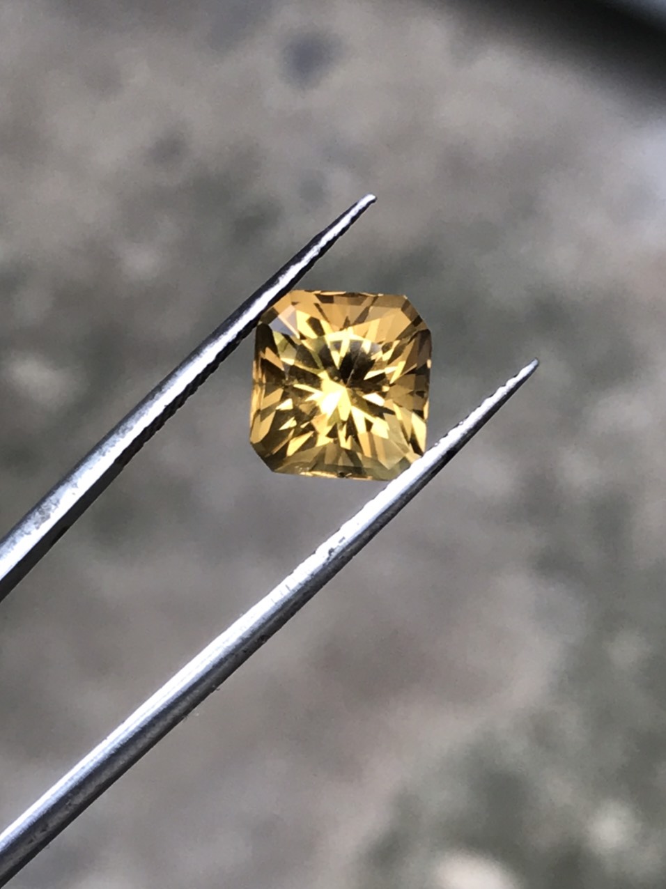 [hcm] Đá citrine tự nhiên  (kt 12mm )