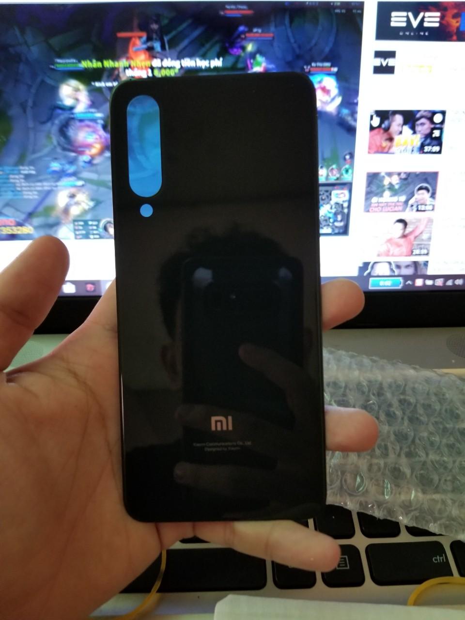 Nắp kính lưng xiaomi mii 9 SE