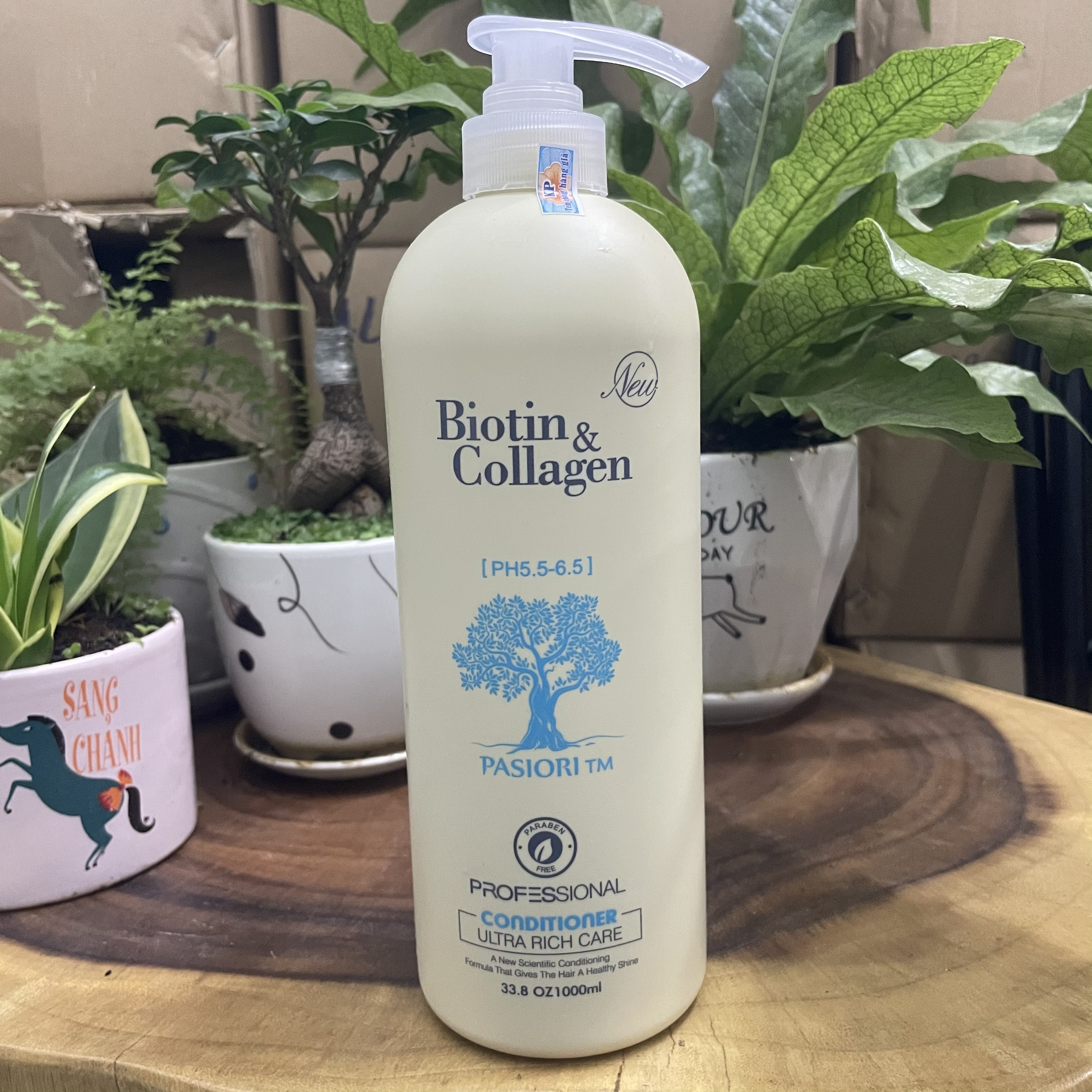 Dầu xả phục hồi, kích thích mọc tóc YuiluiM Biotin & Collagen Conditioner 1000ml
