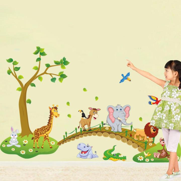 Decal dán tường Bé đi sở thú - HPMABC1041