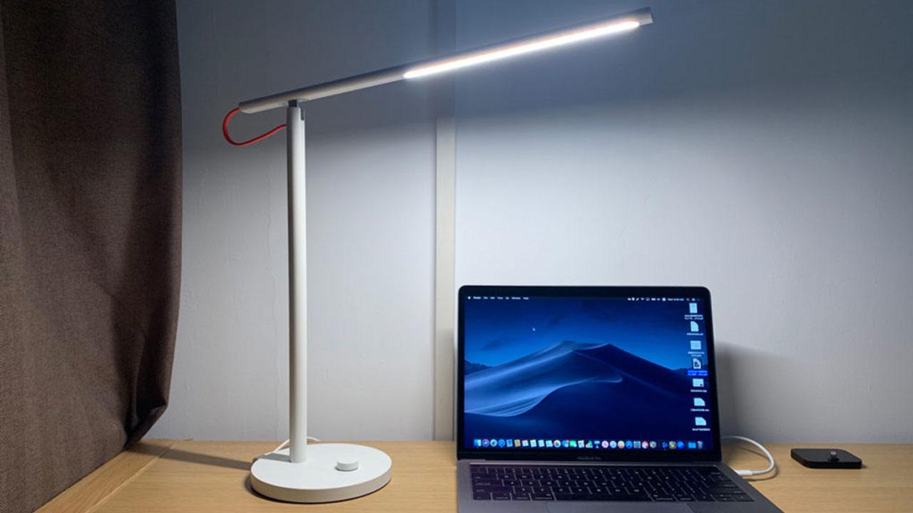 Đèn bàn thông minh chống cận thị Xiaomi 1S