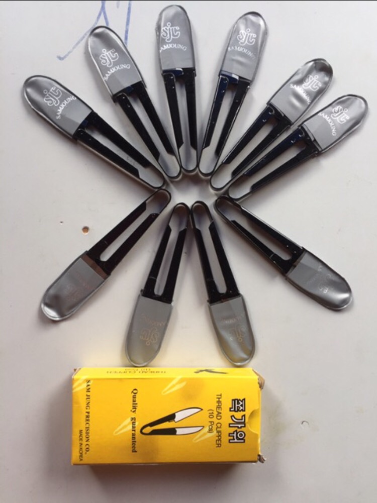 Kéo bấm chỉ Hàn quốc giá 1 cây