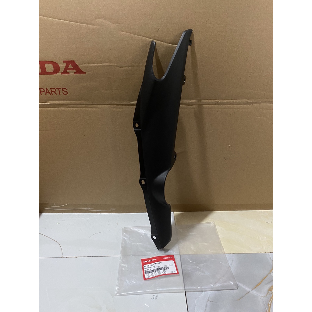 Ốp sườn sau bên trái Wave S,RS 110, RSX đời đầu (64490KWWA00)