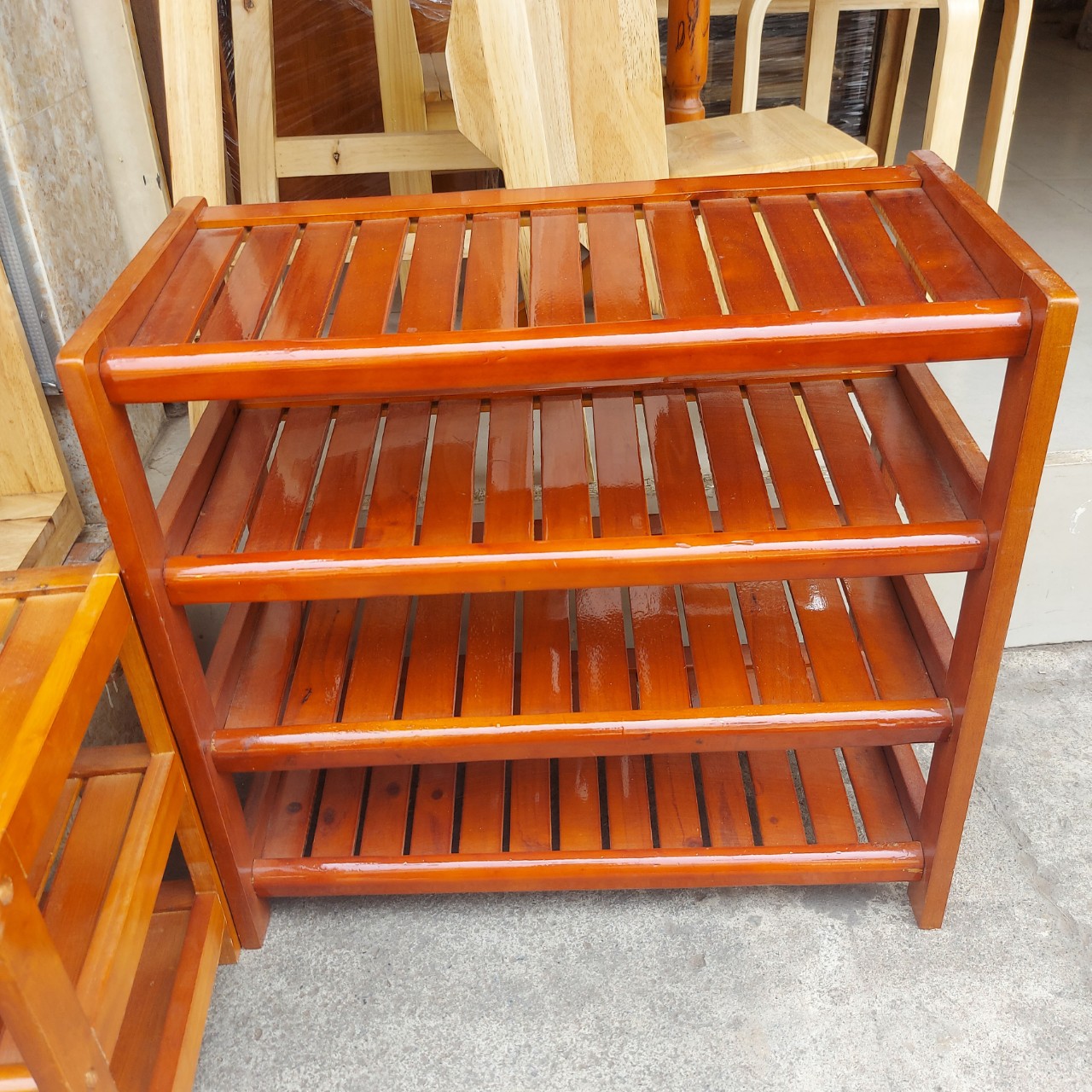 Kệ giày gỗ 4 tầng xuất khẩu đủ kích thước màu nâu