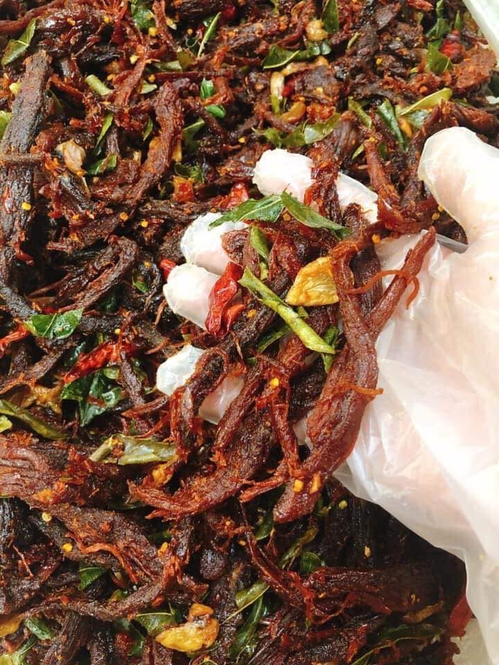 [HCM]500gr Khô Bò Đập Lá Chanh