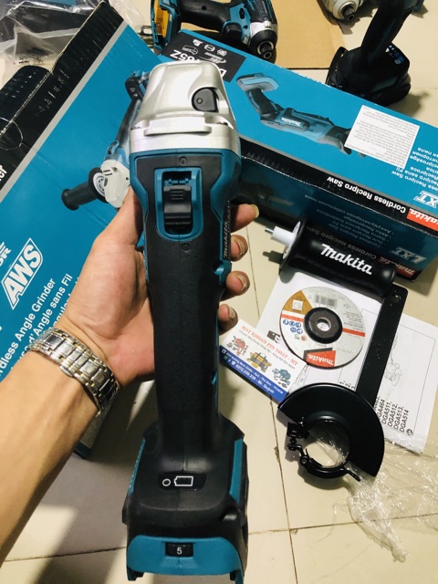[Trả góp 0%] Mài makita dga413 5 cấp điều tốc
