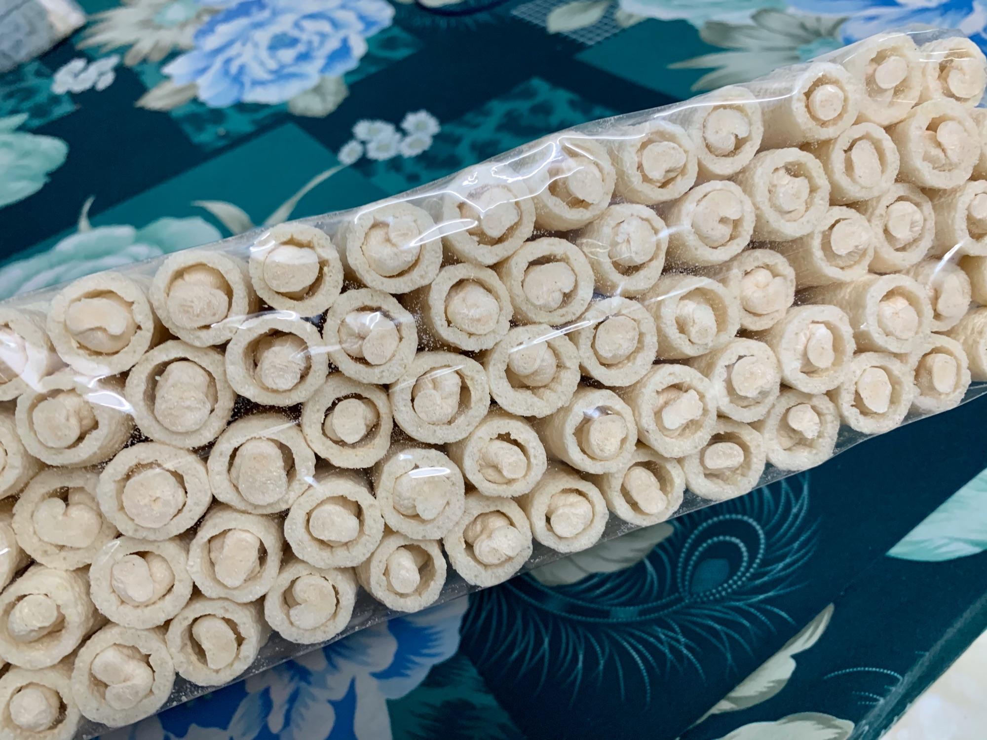 Bánh ống gạo có ruột xoắn (70 ống)