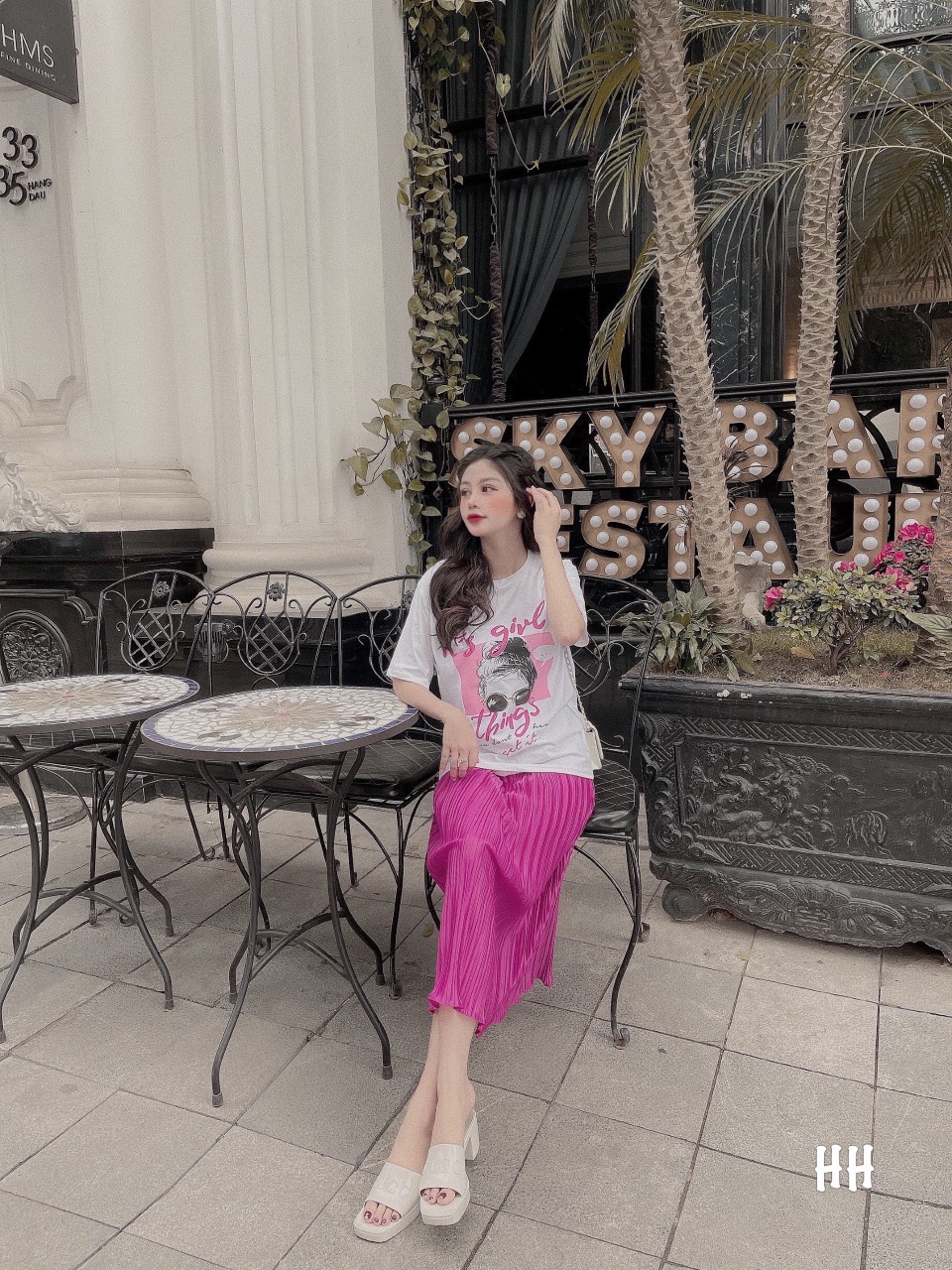 Set áo phông chân váy dập ly