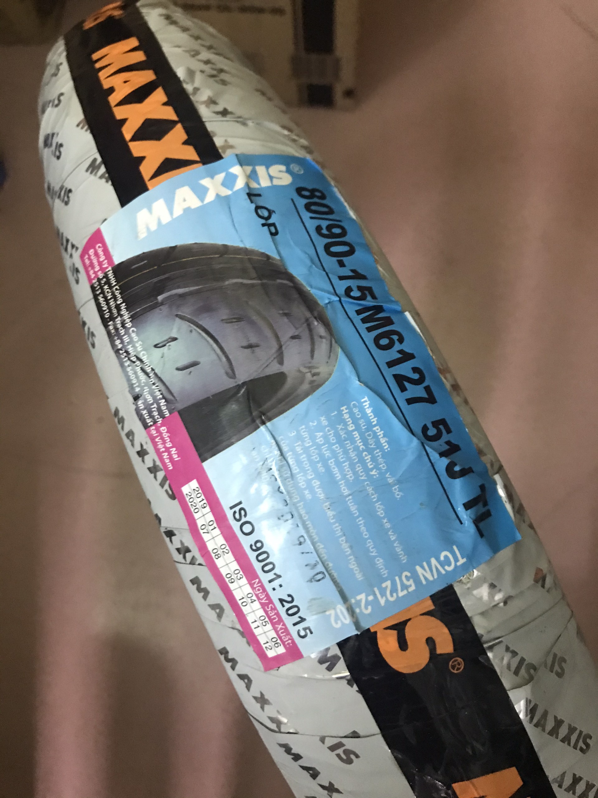 Lốp lyberty trước 80/90-15 maxxis