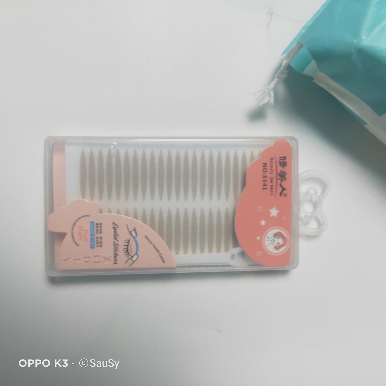 Hộp 120 cặp (240 miếng) kích mí Beauty Zer Man