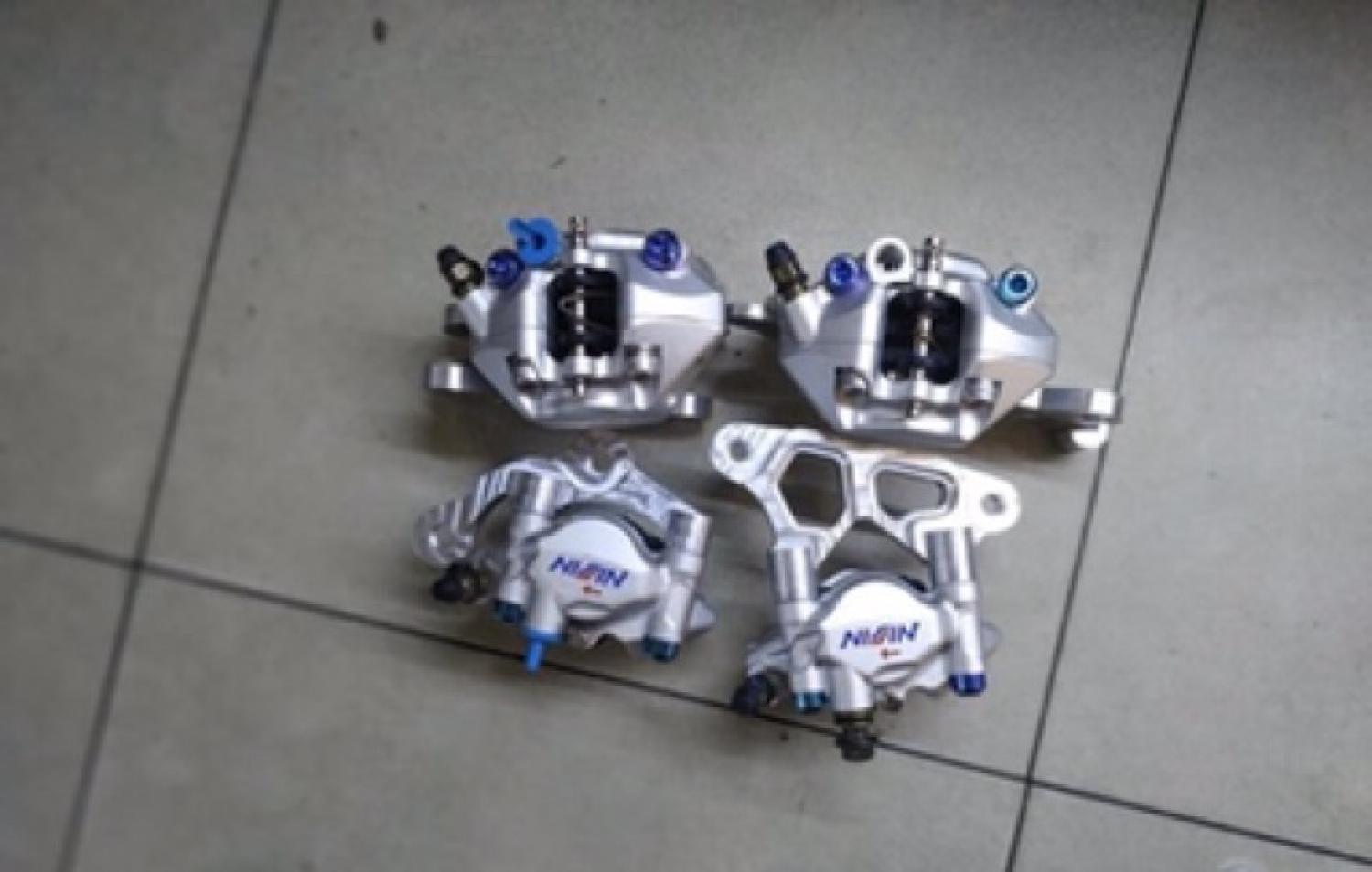 Pass heo dầu Nissin moto3