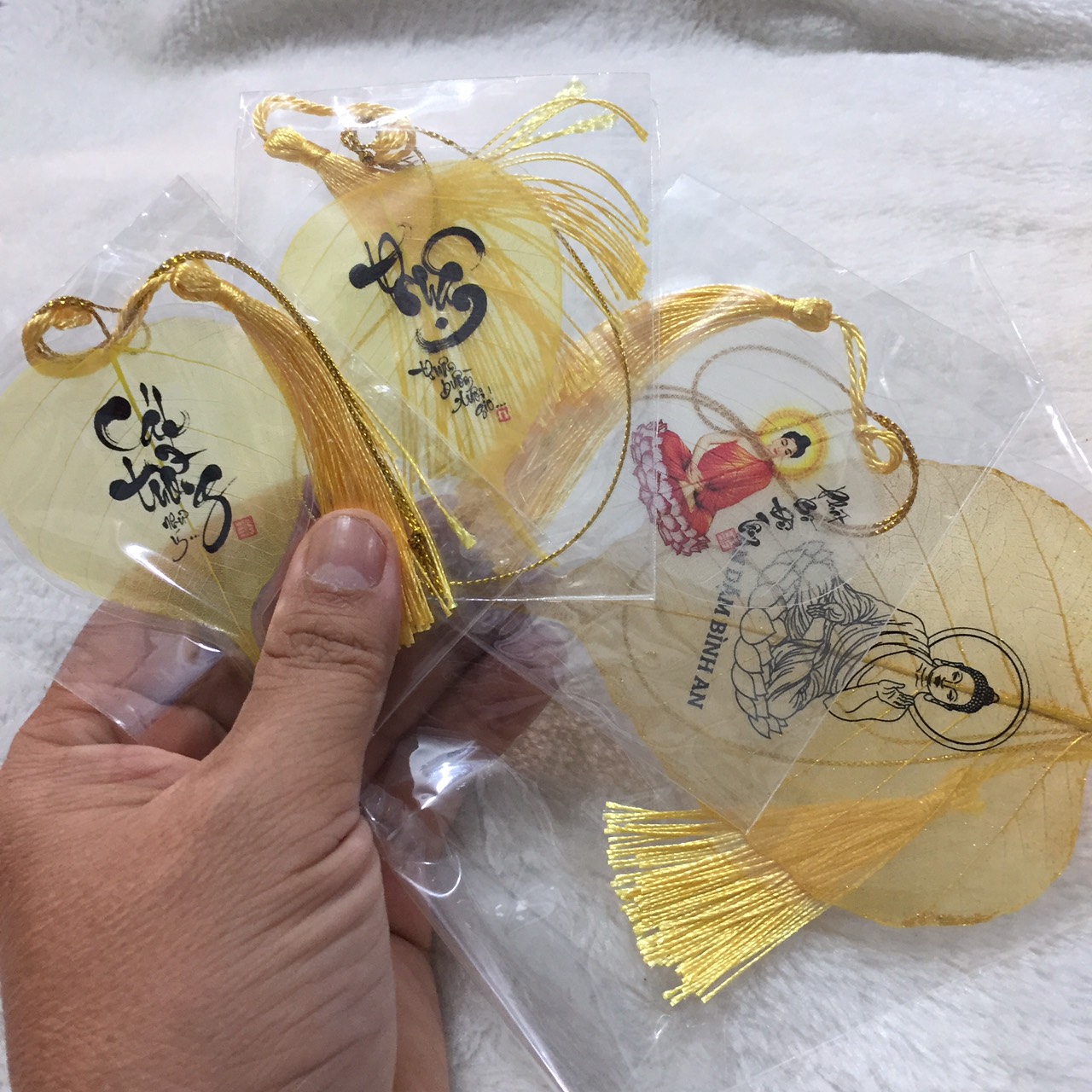 Lá Bồ Đề chữ thư pháp Tài Lộc Bình An May Mắn ( Xưởng SX Chuyên Sỉ , Quà Tặng Doanh Nghiệp , Phụ Kiện Trang Trí )