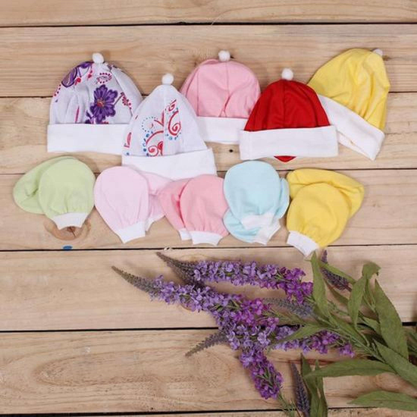 Set nón bánh tiêu 1 cặp bao tay 1 cặp bao chân bo cho bé sơ sinh 0-4 tháng