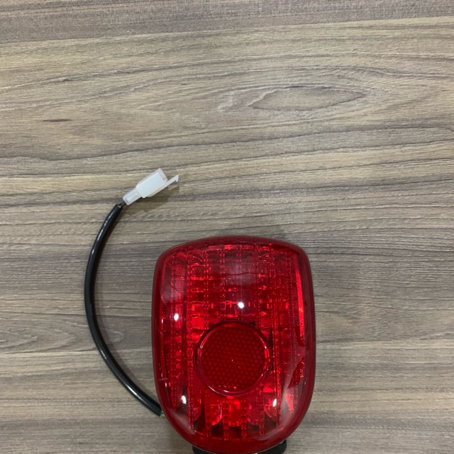Đèn hậu Cub 81 đời mới