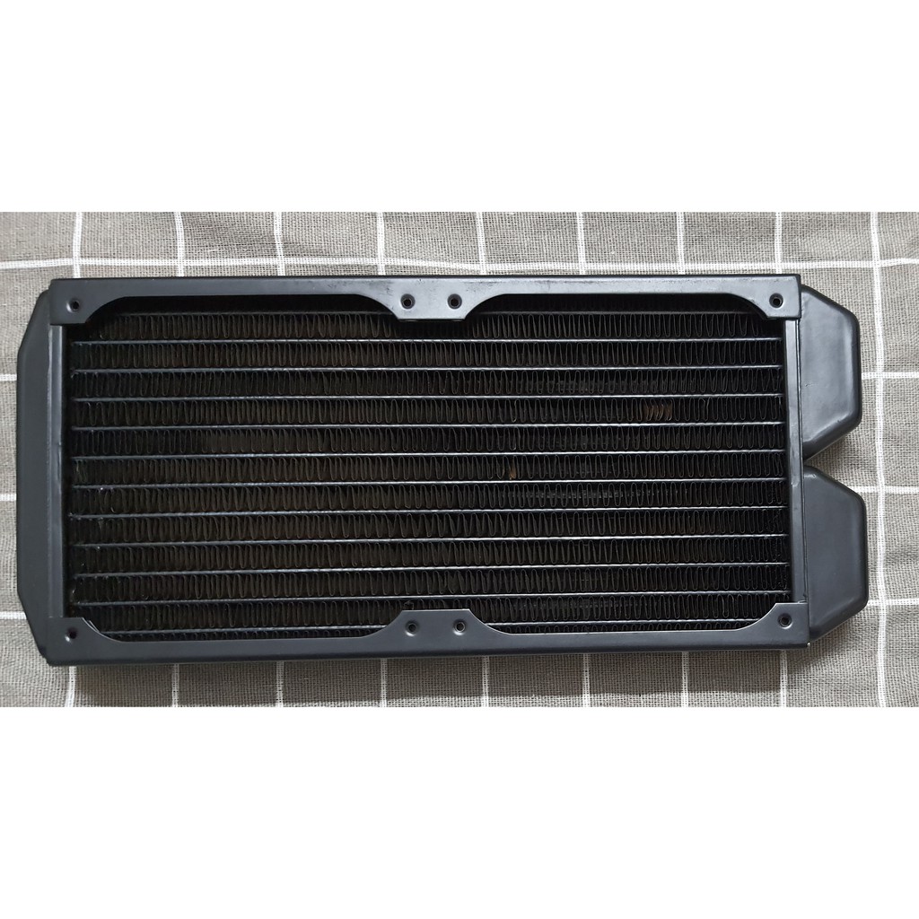 Két làm mát Radiator Alphacool ST30
