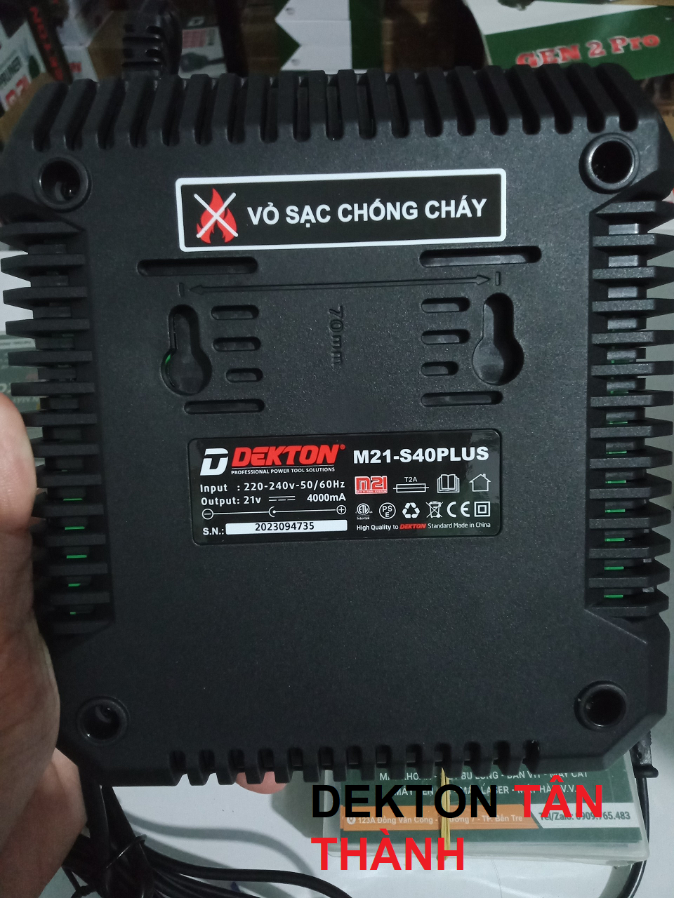 Sạc DEKTON chân M21 2A - 2.5A - 4A - 6.5A / Chân phổ thông / Sạc nhanh / Bản T6.2025