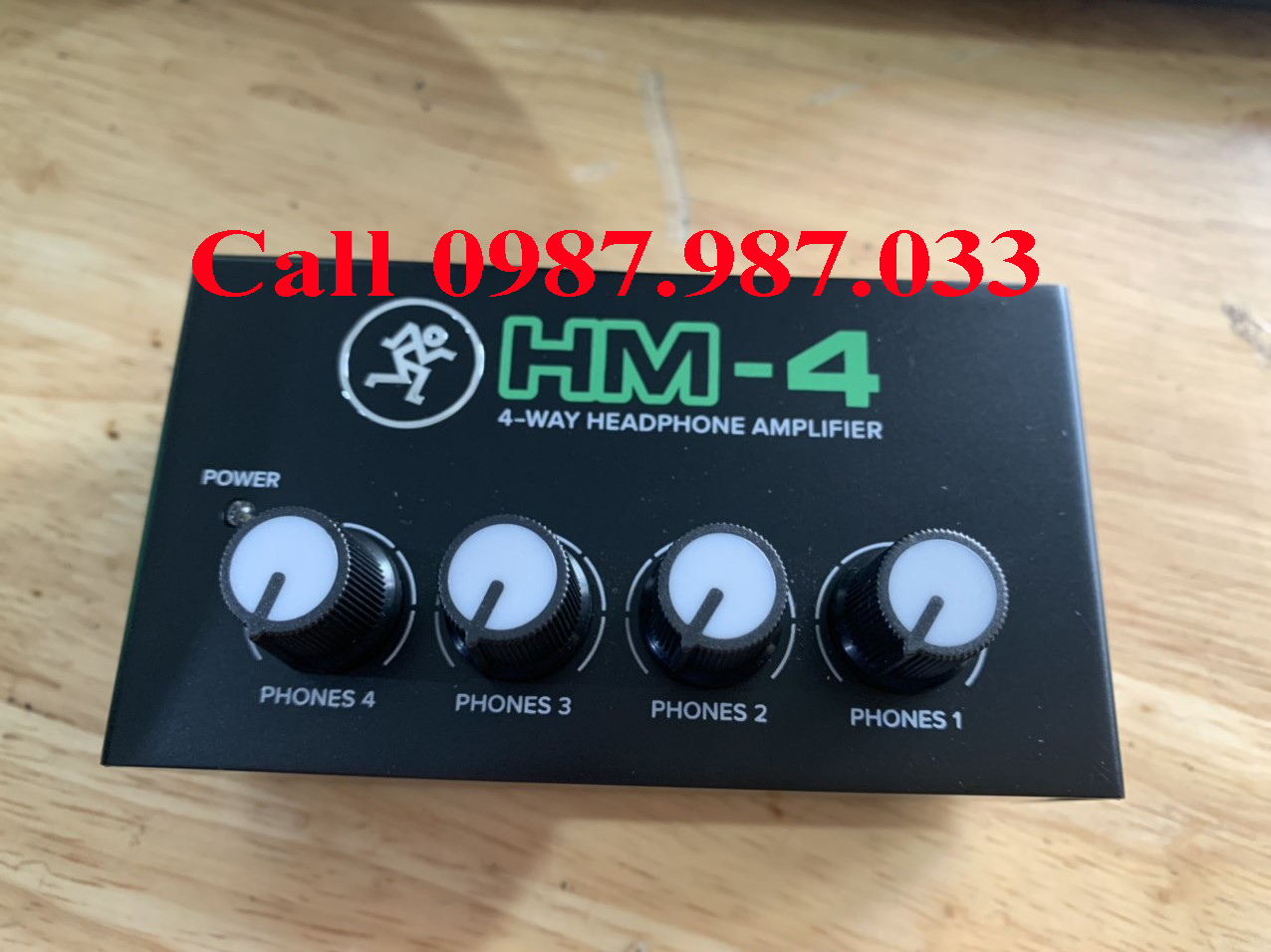 Bộ Chia Headphone Mackie HM4