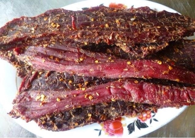 Thịt trâu gác bếp món ngon Tây Bắc