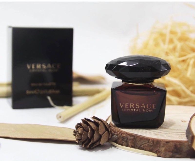 Nước hoa Versace Crystal Noir Eau De Toilette