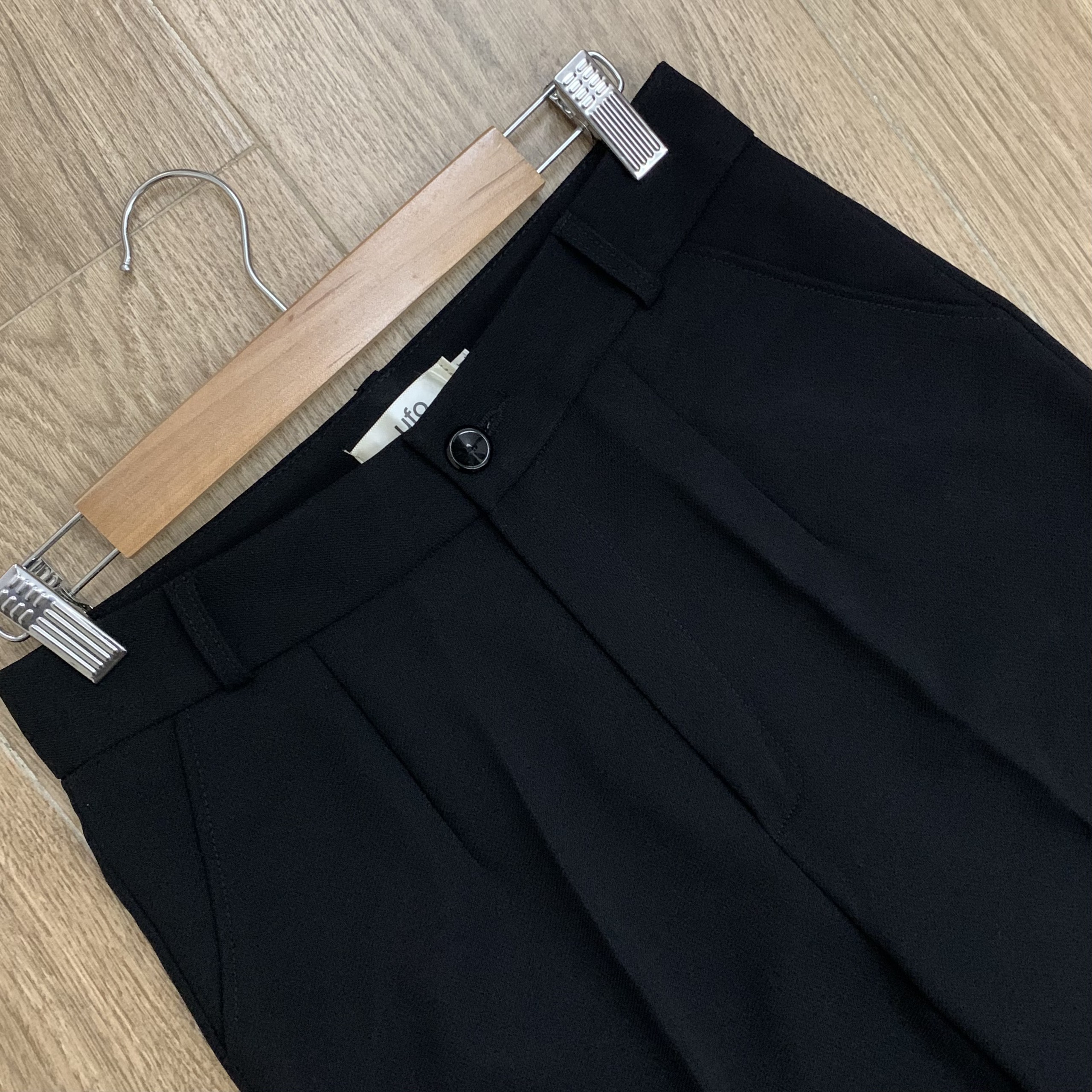 [Nhập LAZLOOK99 GIẢM 100K/500K] Quần ống rộng dáng suông lửng – Basic Trousers – ufo.thebasic