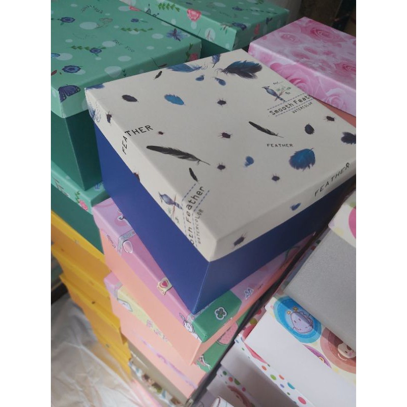 Hộp quà hình vuông 14x14x10