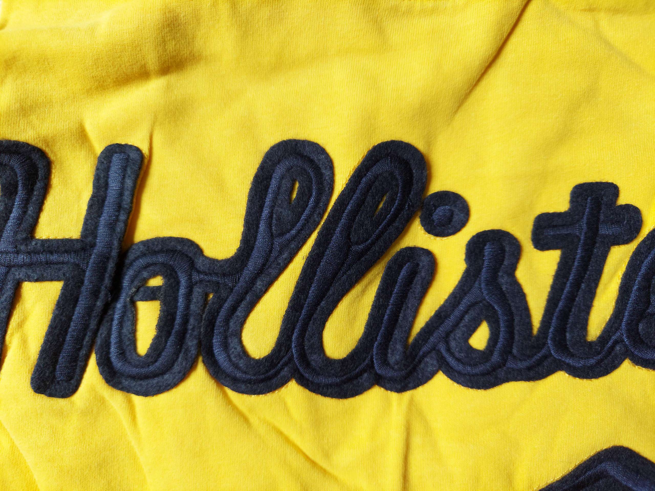 Áo thun Hollister Yellow Star New