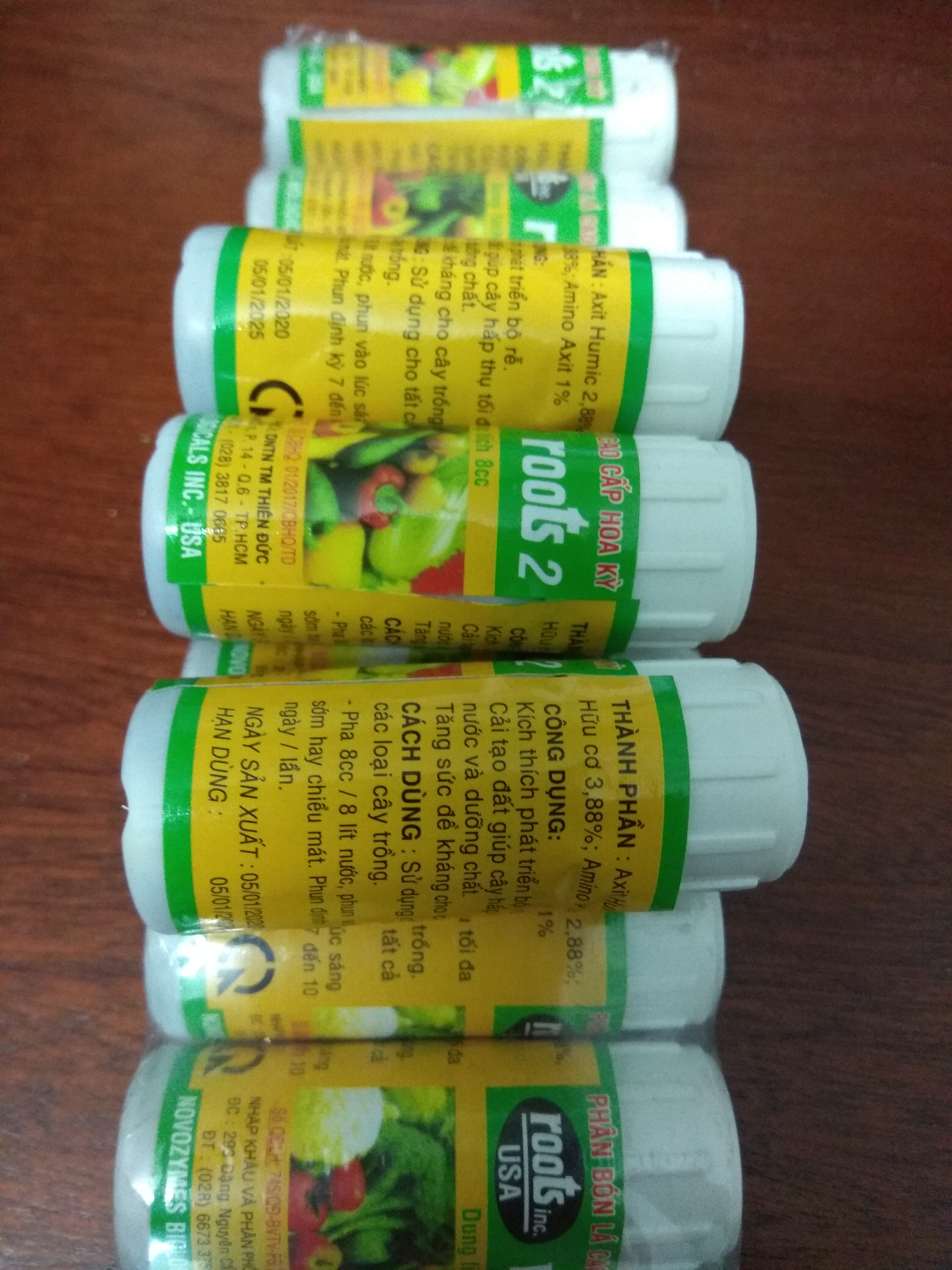 [HCM]Combo 3 chai phân bón lá cao cấp ROOTS 2 -  8ml/1 chai