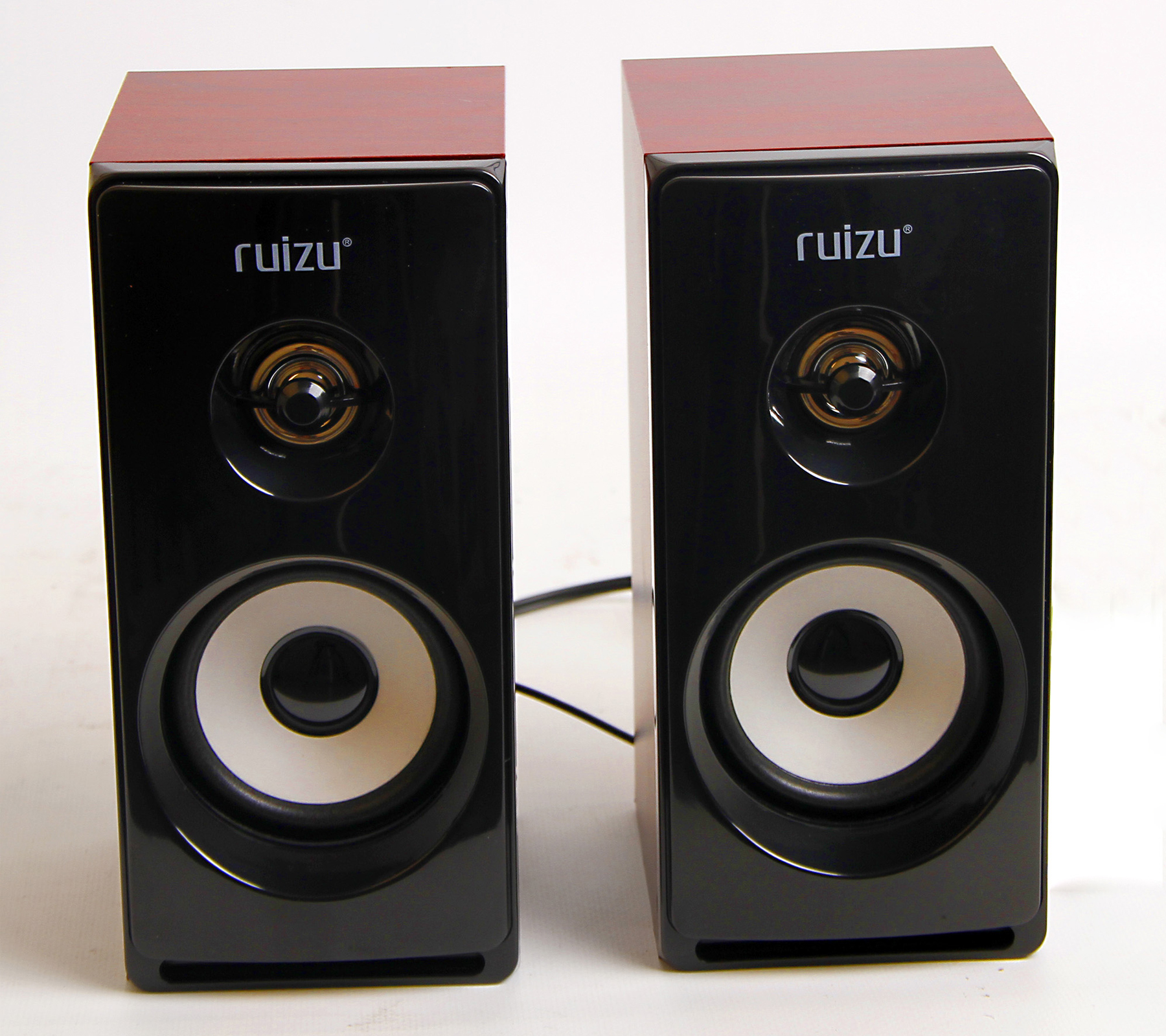 [HCM]Loa 2.0 Ruizu RS-810