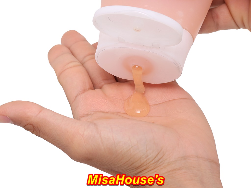 Sữa tắm dưỡng da St.Ives Trái Mơ 473ml