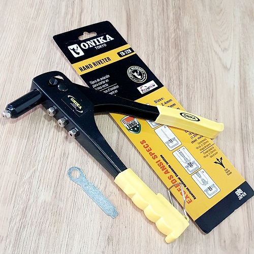 Kềm rút rive cán bọc nhựa 4 lỗ