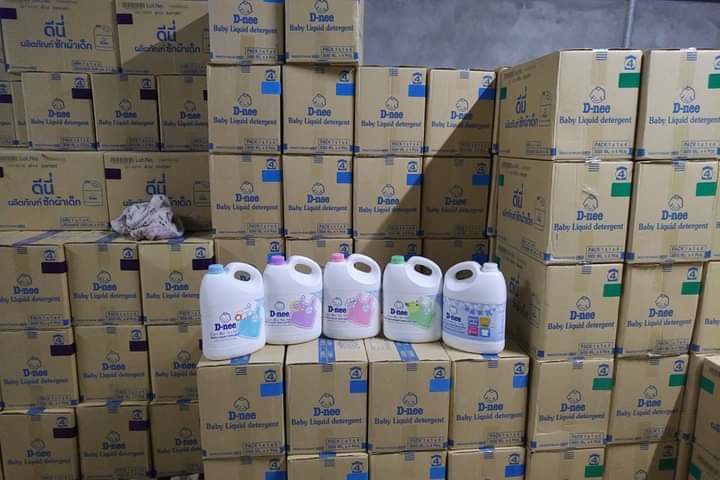 (1 thùng) Nước giặt quần áo em bé Dnee 3000ml