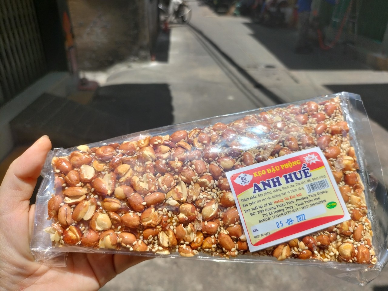 Combo 5 vỉ KẸO ĐẬU PHỘNG MÈ ĐẶC SẢN HUẾ (160gram/gói)