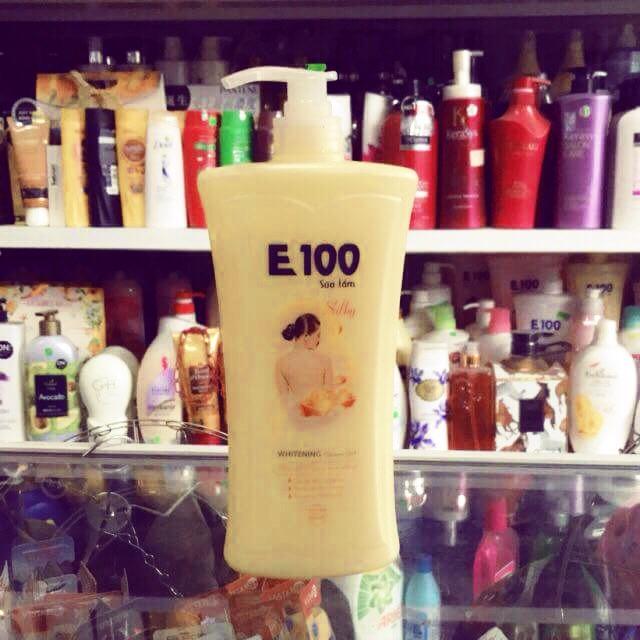 Sữa Tắm Trắng Da E 100 silky Chai 1200ml. Vàng