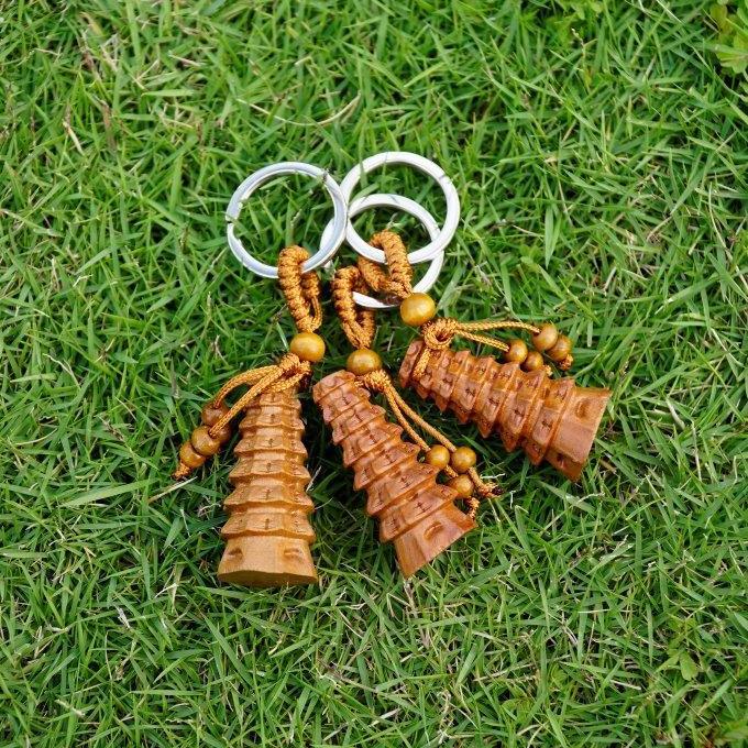 Móc khóa gỗ Tháp Văn Xương cầu công danh