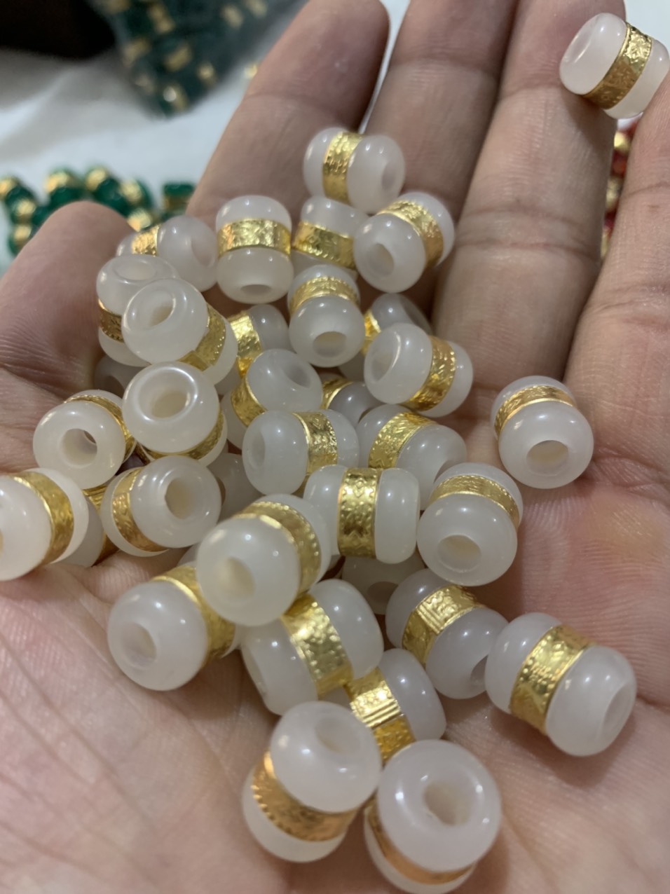 [HCM]Lu thống màu mix vòng  đeo cổ ( LTBV10 )