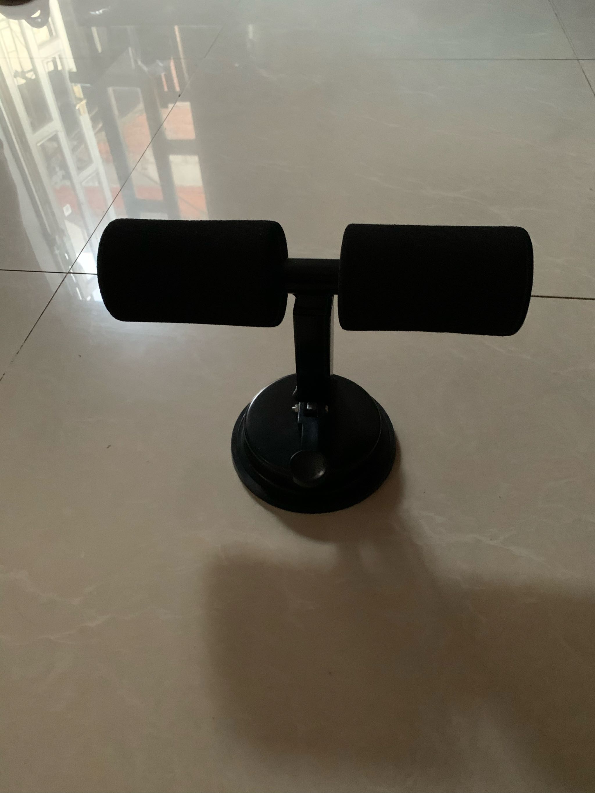 Dụng cụ tập cơ bụng đa năng có đế hút chân không