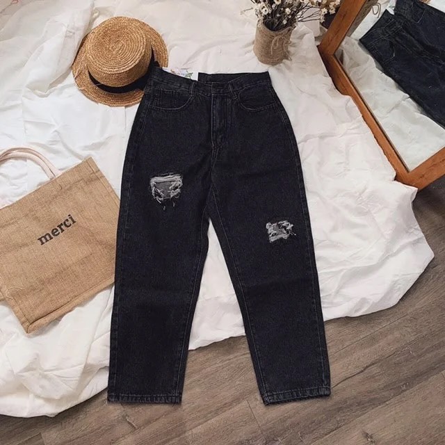 SET BAGGY ĐEN RÁCH + CROPTOP RÚT DÂY TRẮNG