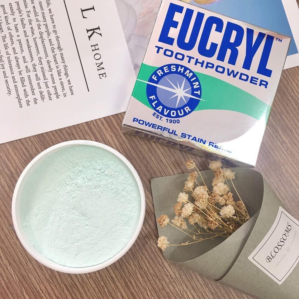Bột trắng răng Eucryl giúp răng trắng sáng