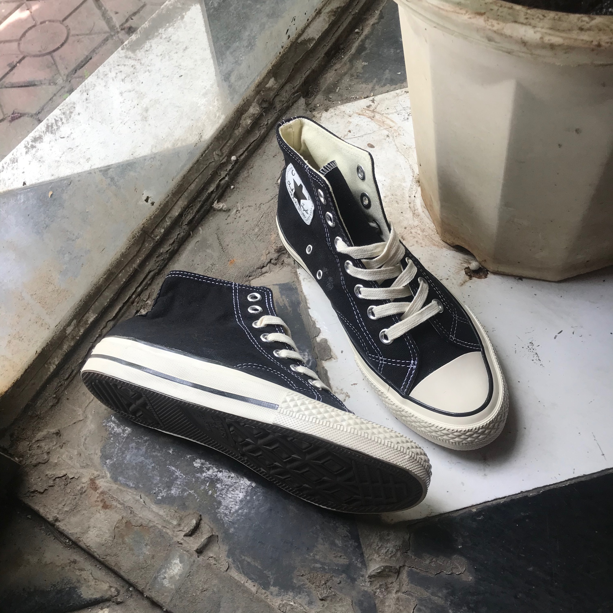 GIÀY CONVERSE 1970s ĐEN CAO CỔ (Mũi bóng, lót xanh)