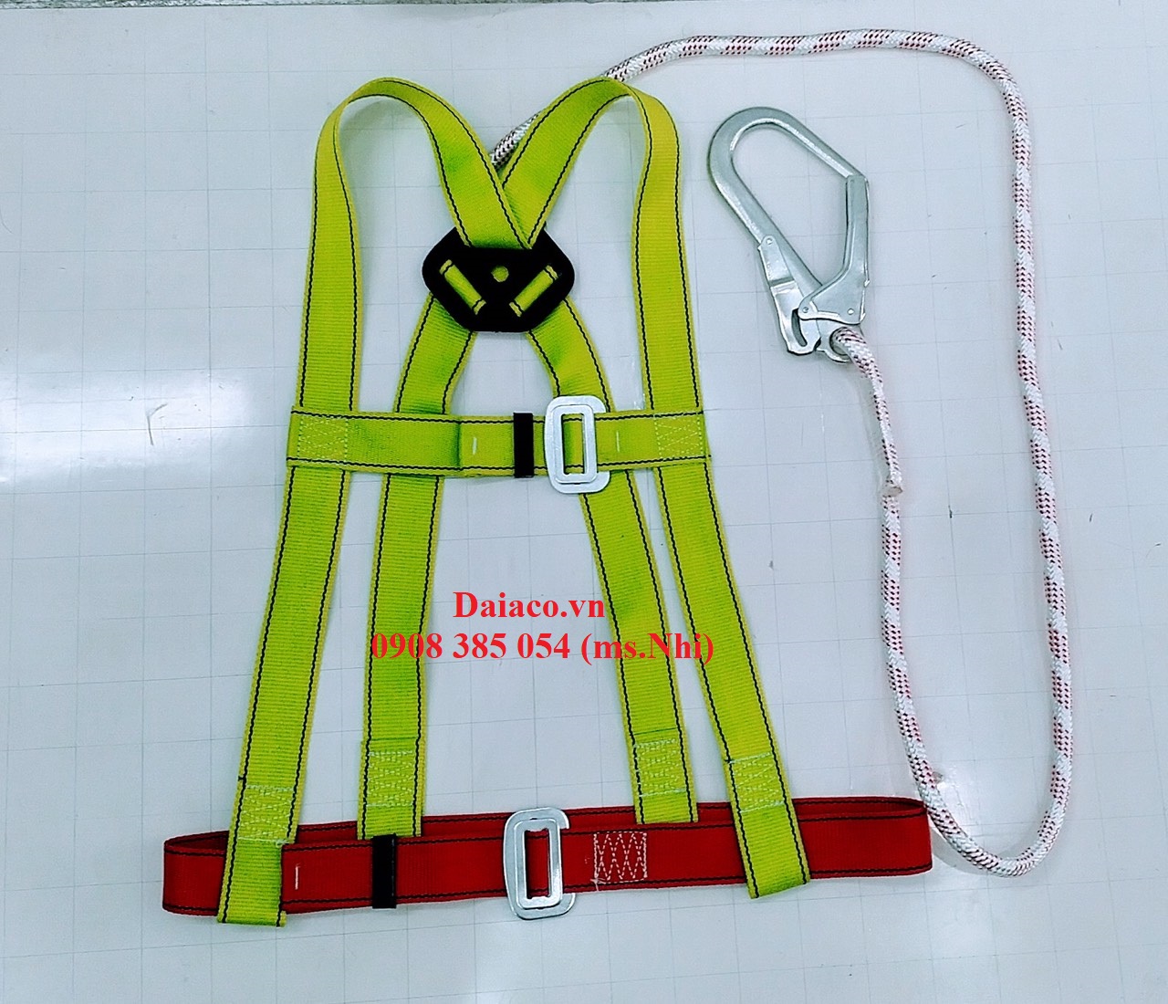 Dây đai an toàn kiểu bán thân 1 móc THÉP hỗ trợ người lao động làm việc trên cao- Hình thật