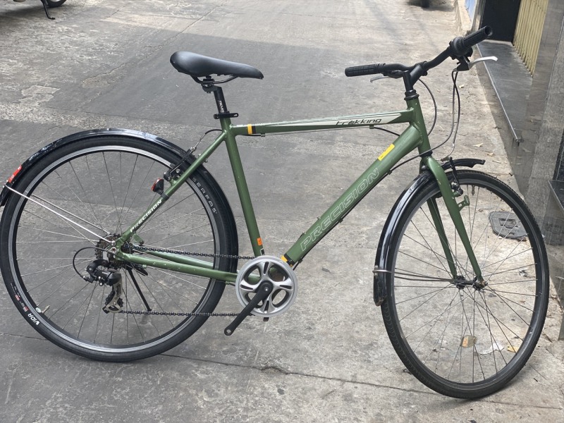 Mua Xe đạp thể thao màu xanh rêu độc đáo