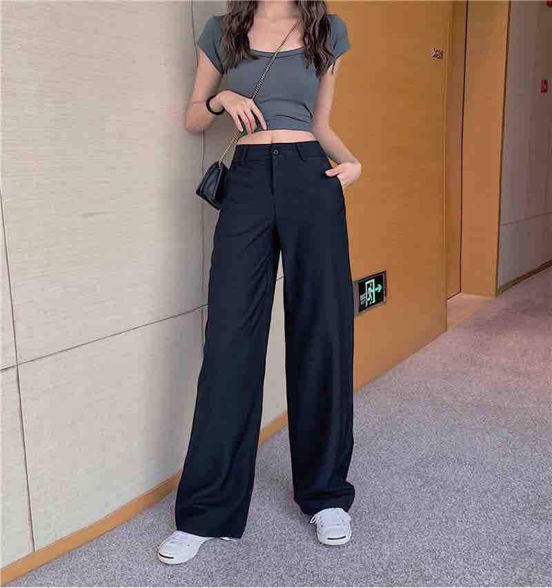 QUẦN CULOTTES ĐEN NÚT