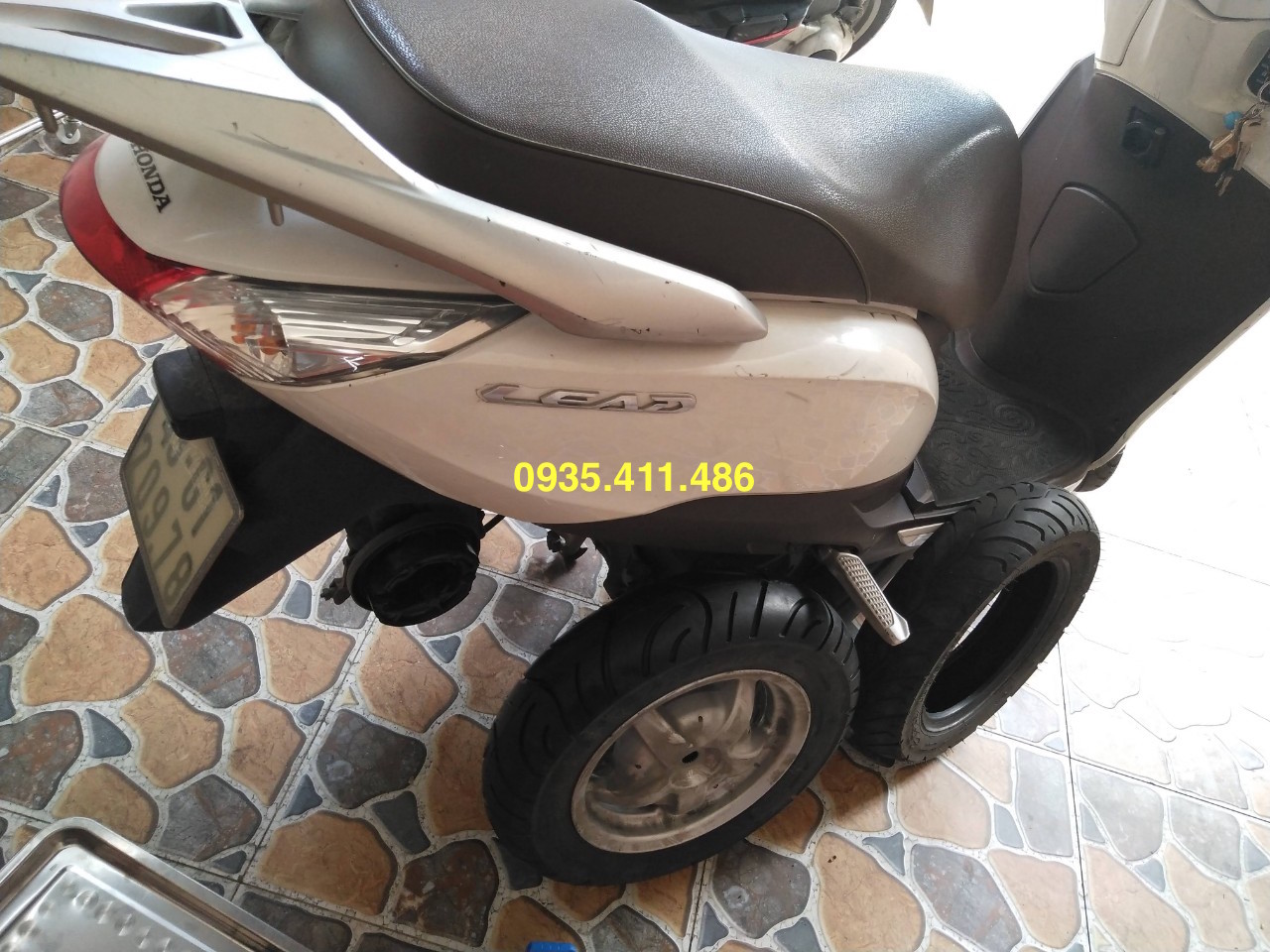 1 cặp Vỏ ( Lốp ) Xe Ga Atila SYM