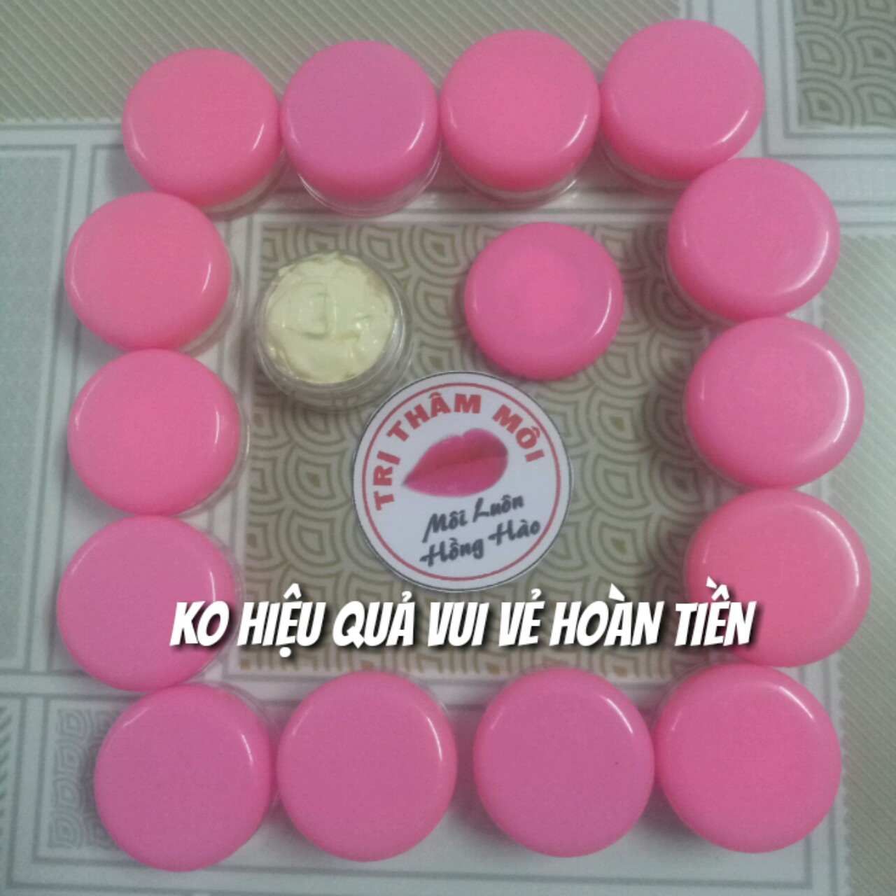 Mặt  nạ ủ dưỡng ẩm thâm  môi