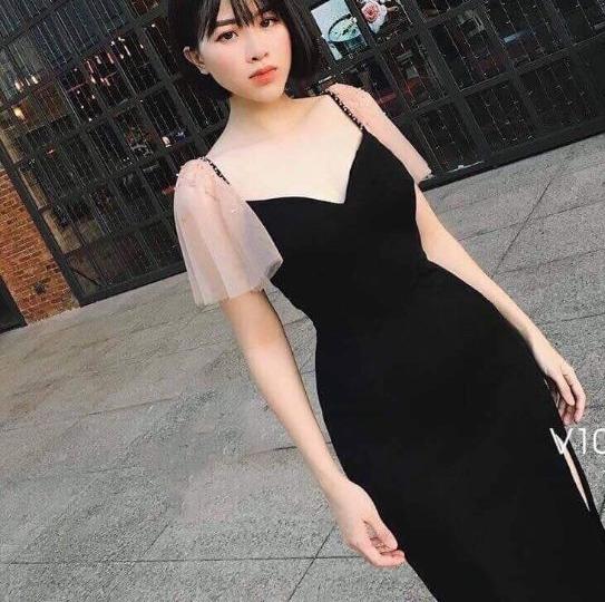 đầm body xẻ đùi tay phối lưới kết ngọc