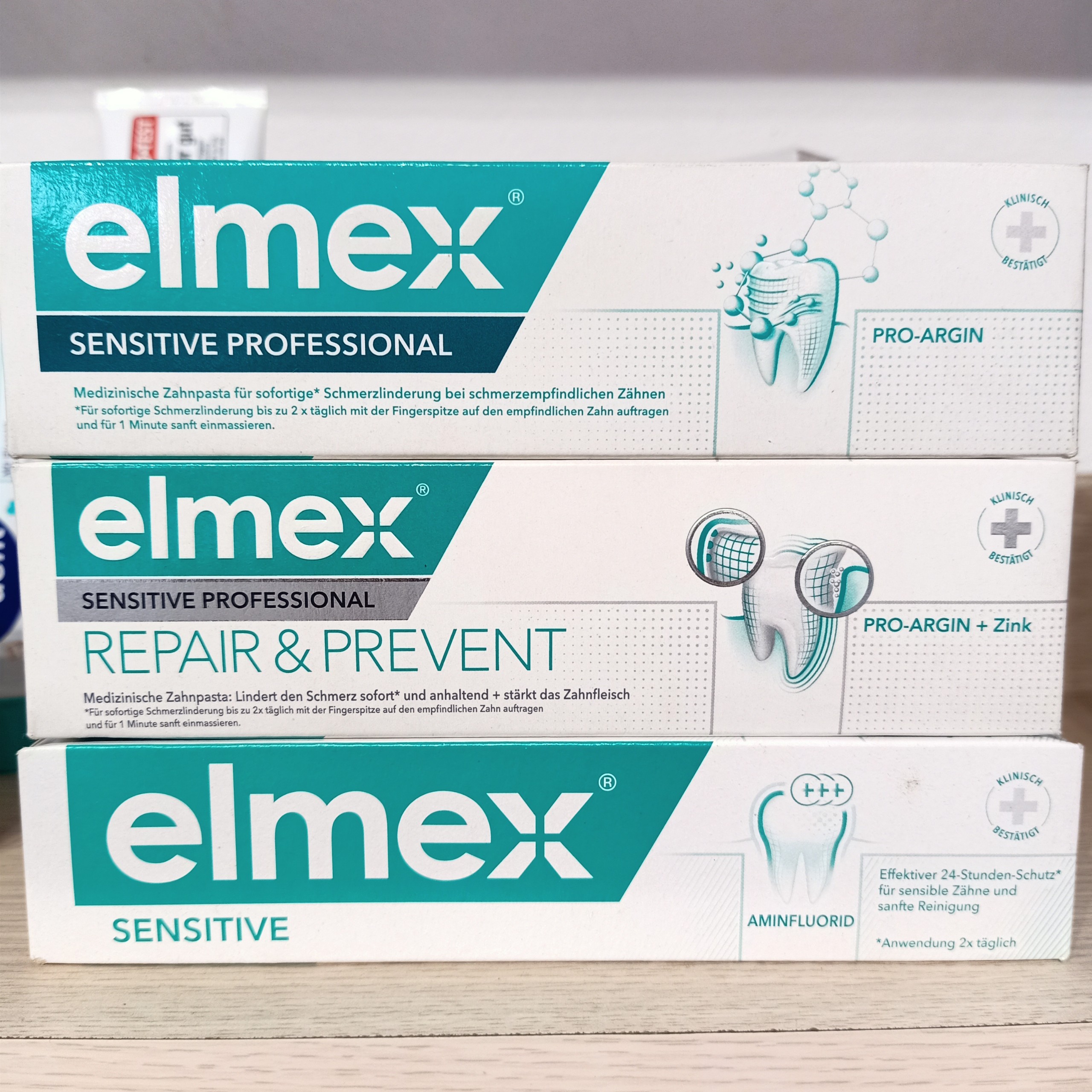 Kem đánh răng Elmex Sensitive mit Aminflourid, 75ml